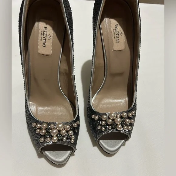Valentino garavani sequin peep to pumps - Picture 16 of 16